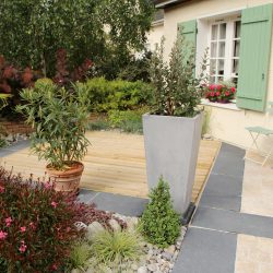 Terrasse en bois, terrasse en dallage et autres possibilités